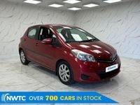 Used Toyota Yaris 90 HP (66 kW) 2013 Red Hatchback