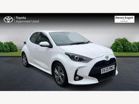 Used Toyota Yaris Hybrid 2025 White Hatchback