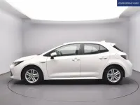 Used Toyota Corolla 122 HP (89 kW) 2020 White Hatchback