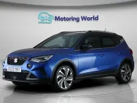 Begagnad Seat Arona FR 110 HK (80 kW) 2023 Blå SUV