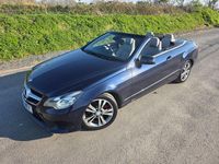 Begagnad Mercedes E220 SE 2014 Blå Cab