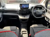 New Citroën Berlingo 130 HP (95 kW) 2026 Grey MPV