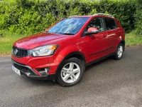 Used SsangYong Korando 2014 Red SUV