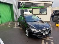 Used Peugeot 308 Active 92 HP (67 kW) 2015 Black Hatchback