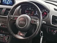 Begagnad Audi Q3 S-line plus 184 HK (135 kW) 2015 Vit SUV