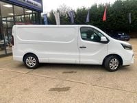 New Nissan Primastar Tekna 130 HP (95 kW) 2025 White MPV