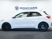 Begagnad Kia Rio GT-Line 118 HK (86 kW) 2018 Vit Halvkombi