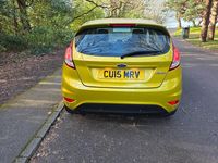 Used Ford Fiesta Zetec 75 HP (55 kW) 2015 Yellow Hatchback