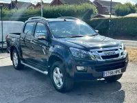 Used Isuzu D-Max 160 HP (117 kW) 2016 Black Pickup
