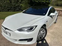 Used Tesla Model S 450 kW (613 HP) 2017 White Hatchback