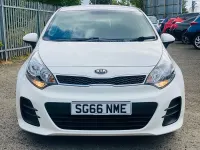 Used Kia Rio 84 HP (61 kW) 2016 White Hatchback