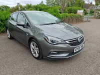 Used Vauxhall Astra SRi 105 HP (77 kW) 2018 Hatchback