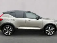Usado Volvo XC40 R-Design Pro 262 HP (192 kW) 2021 Cinzento SUV