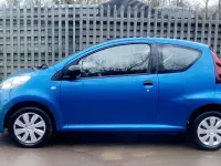 Used Peugeot 107 Access 68 HP (50 kW) 2013 Blue Hatchback