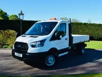 Usado Ford Transit S 130 HP (95 kW) 2022 Branco Cabrios