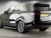 Usado Land Rover Discovery 5 SE Dynamic 360 CV (264 kW) 2023 Negro SUV