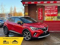 Used Renault Captur Techno 90 HP (66 kW) 2024 Red/black SUV