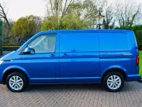 Begagnad VW Transporter Highline 2024 Blå Van