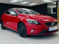 Used Volvo V40 R-Design 190 HP (139 kW) 2014 Red Hatchback