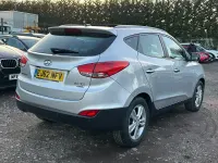 Used Hyundai ix35 Premium 115 HP (84 kW) 2013 Silver SUV
