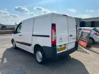 Used Citroën Dispatch 90 HP (66 kW) 2014 White MPV