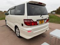 Usado Toyota Alphard 2024 Branco Monovolume