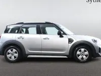 Używany Mini Cooper Countryman Classic 134 KM (98 kW) 2023 Srebrny SUV