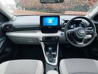 Used Toyota Yaris Hybrid 116 HP (85 kW) 2023 Red Hatchback