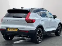 Used Volvo XC40 R-Design 190 HP (139 kW) 2020 SUV