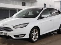 Usado Ford Focus Zetec 125 HP (91 kW) 2018 Branco Citadino
