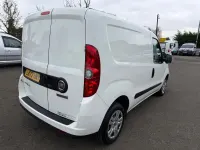 Used Fiat Doblò S 90 HP (66 kW) 2023 White MPV