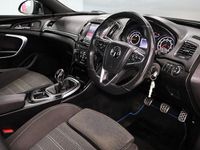 Used Vauxhall Insignia SRi 140 HP (102 kW) 2015 Black Hatchback