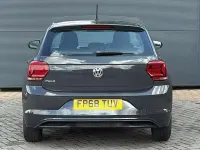 Used VW Polo SE 94 HP (69 kW) 2018 Grey Hatchback