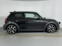 Used Mini Cooper S Exclusive 176 HP (129 kW) 2021 Black Hatchback