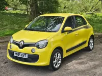 Used Renault Twingo Play 70 HP (51 kW) 2015 Yellow Hatchback