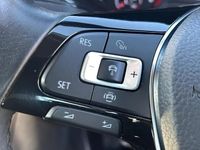 Used VW T-Roc SE 114 HP (83 kW) 2019 Blue SUV