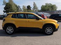 Used Jeep Avenger Altitude 101 HP (74 kW) 2024 Yellow SUV