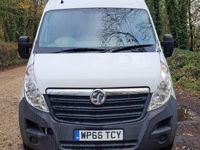 Used Vauxhall Movano 130 HP (95 kW) 2016 White MPV