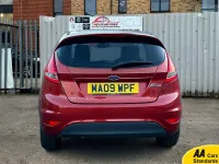 Used Ford Fiesta Style 94 HP (69 kW) 2009 Red Hatchback