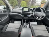 Used Hyundai Tucson SE 175 HP (128 kW) 2019 Silver SUV