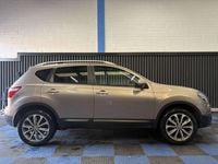 Used Nissan Qashqai Tekna 141 HP (103 kW) 2010 Beige SUV