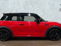 Second-hand Mini Cooper Sport 136 CP (100 kW) 2023 Roșu Hatchback