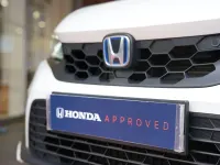 Used Honda Civic Hybrid 184 HP (135 kW) 2024 White Hatchback