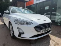 Used Ford Focus Zetec 125 HP (91 kW) 2019 White Hatchback