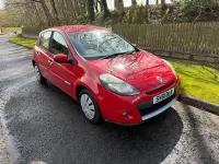 Usado Renault Clio II Expression 74 HP (54 kW) 2011 Vermelho Citadino