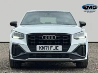 Usado Audi Q2 Black Edition 150 CV (110 kW) 2021 Blanco SUV
