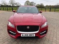 Second-hand Jaguar F-Pace R-Sport 2016 Roșu SUV