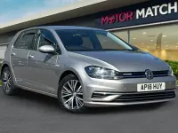 Używany VW Golf VII SE 2018 Srebrny Hatchback