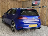 Used VW Golf VII R 310 HP (228 kW) 2017 Blue Hatchback