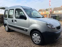 Usado Renault Kangoo Authentique 2008 Cinzento Monovolume